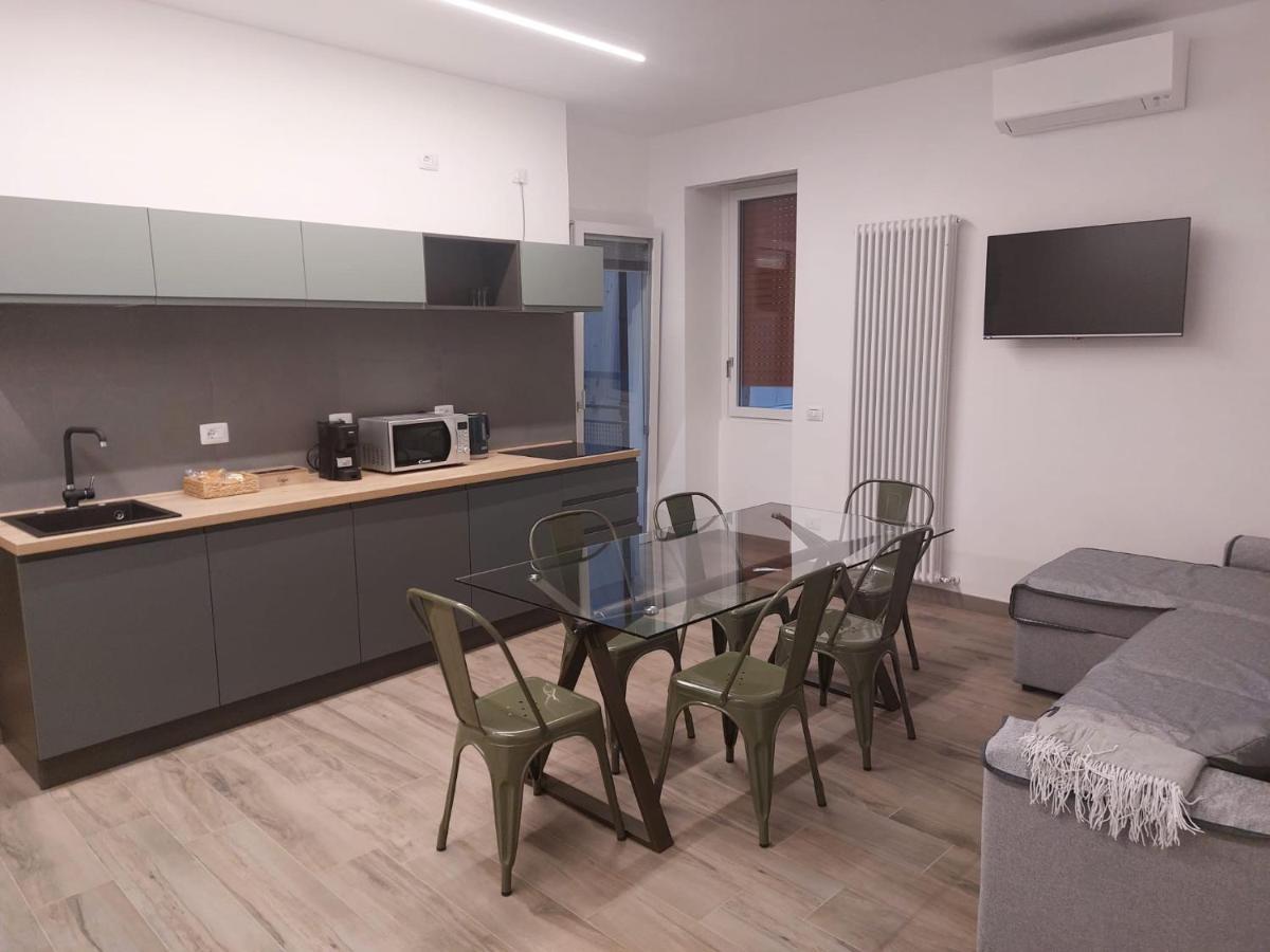 111 Suite Apartment Bergame Extérieur photo